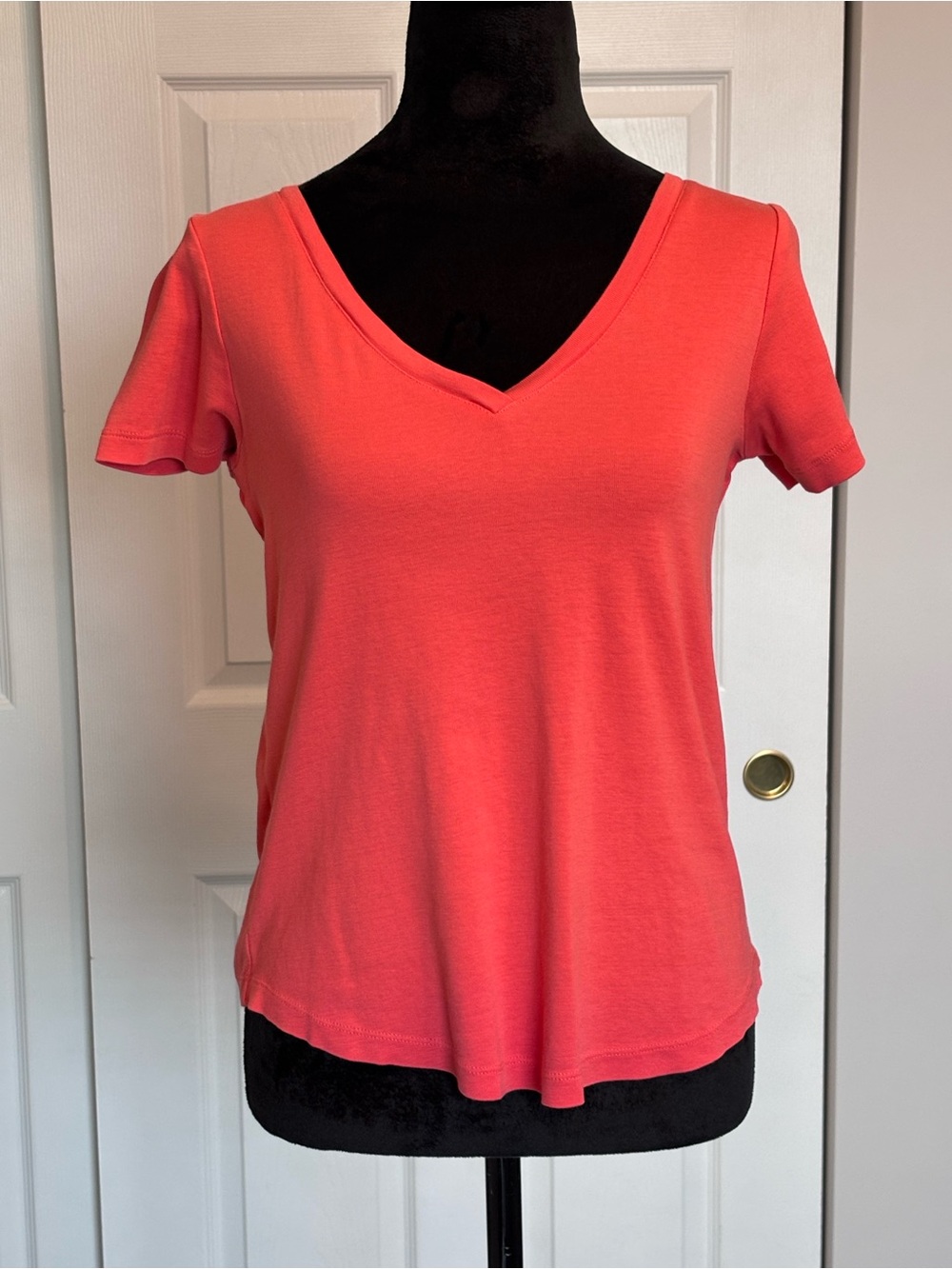 J. Jill Coral V-Neck Short Sleeve Pima Cotton T shirt Tee Women’s Small Petite